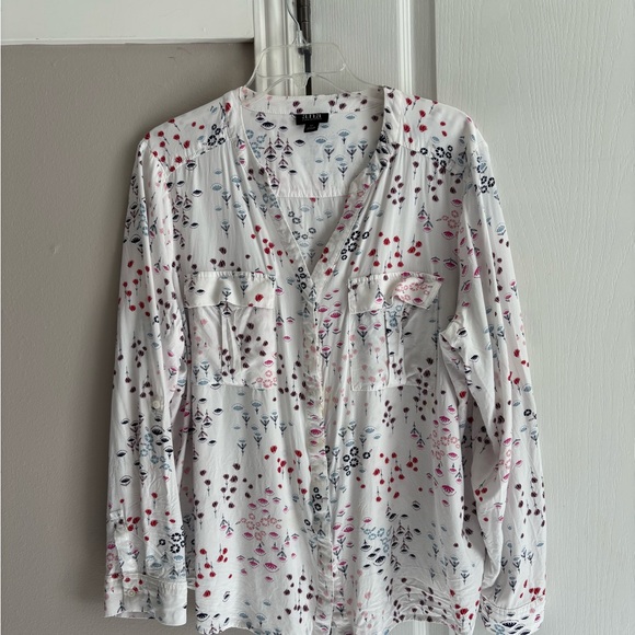 a.n.a Tops - a.n.a White Floral Button Down Shirt